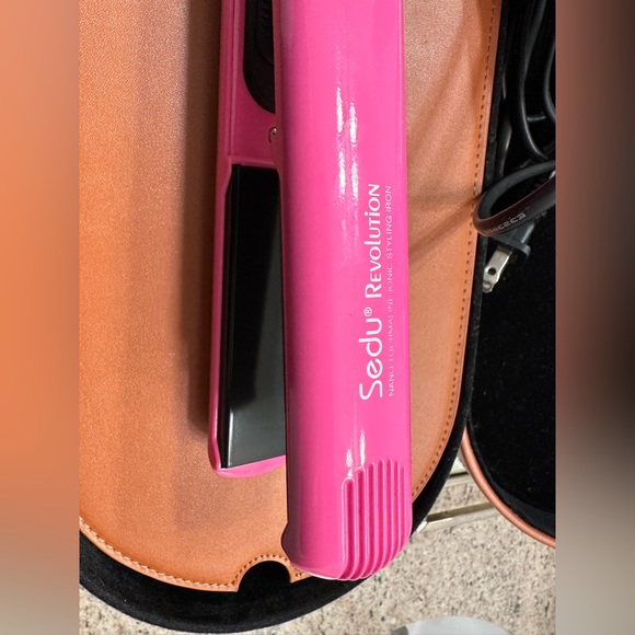 Sedu Revolution 1 inch flat iron - Picture 7 of 7